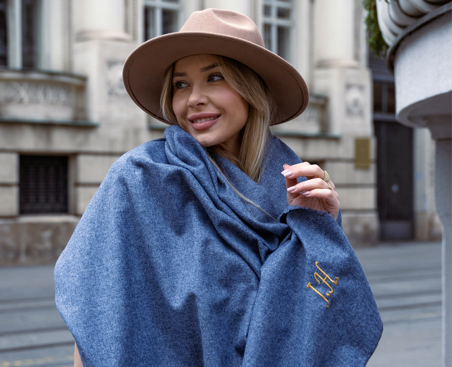 Petit fil fashion brand and store